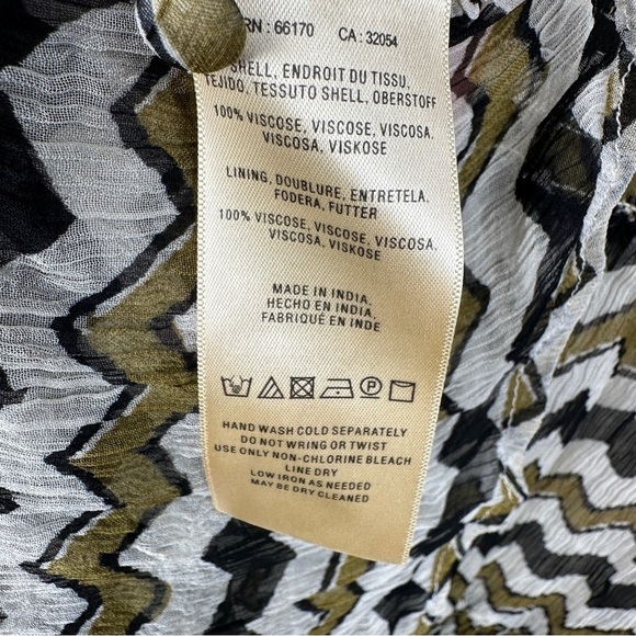 HD In Paris Anthropologie Sierade Zigzag Mini Ruffle Smocked Dress A| US Size 6 - Picture 10 of 11